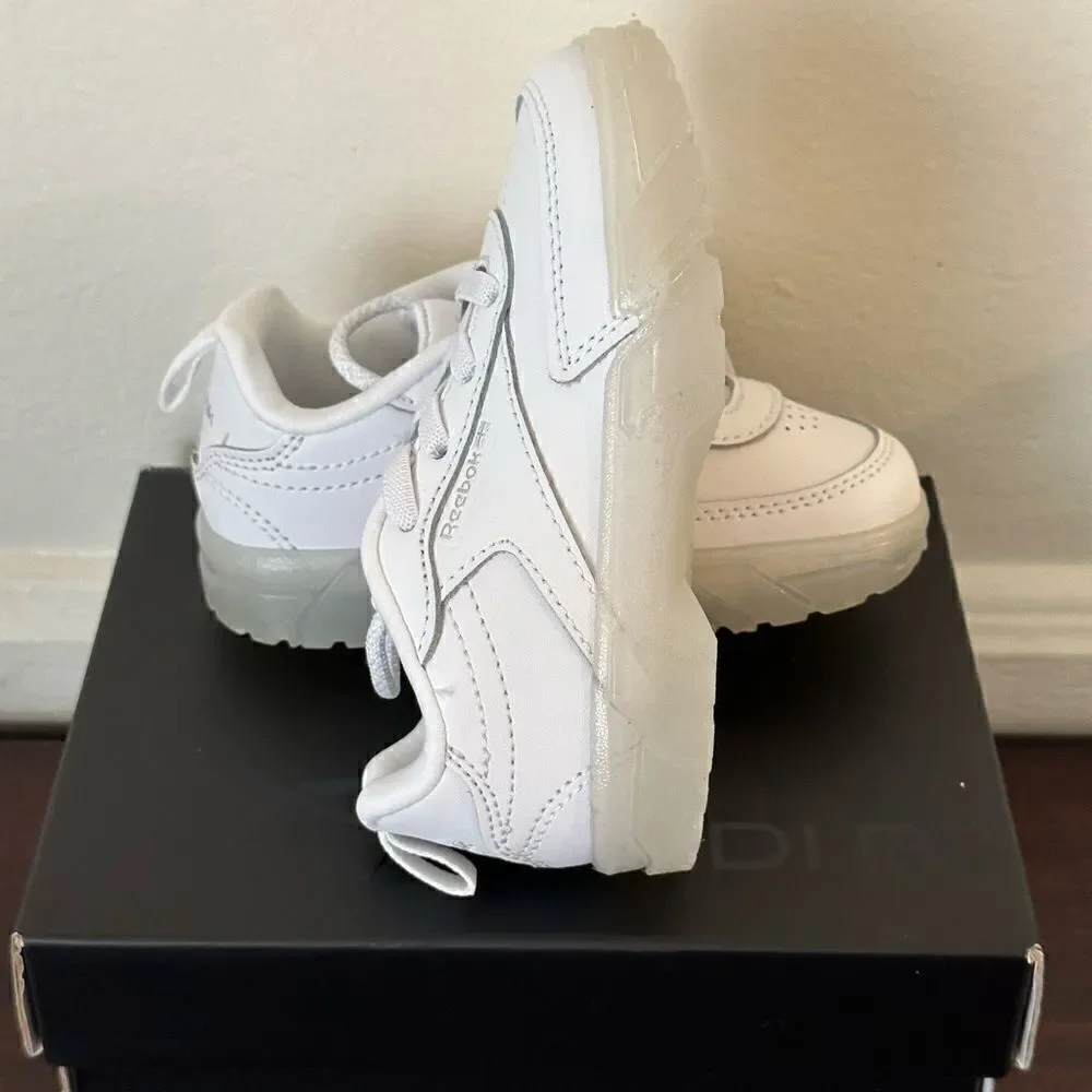Cardi B X Reebok Kids leather platform sneaker in white size 7, NIB